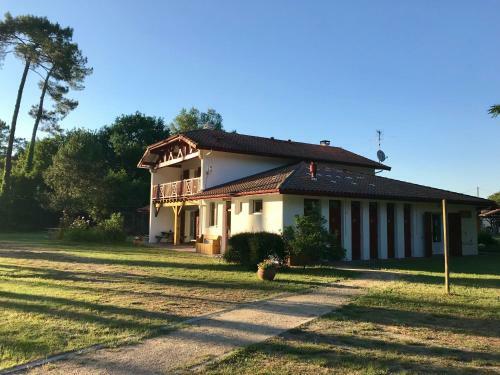 Hostal Chambres D'h�tes La T�ouleyre