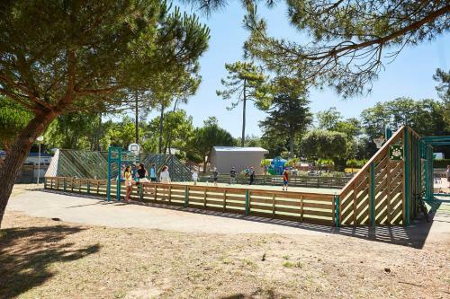 Mobilhome Plaisirs Et D�tentes ****