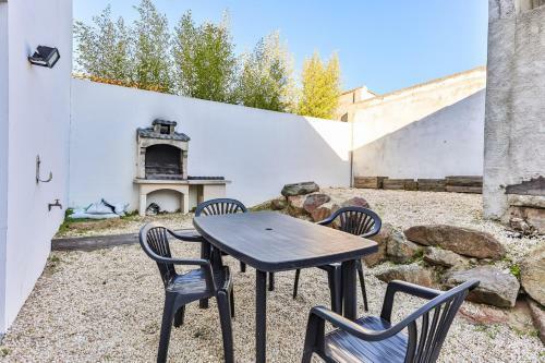 Jolie Maison Pour 6p � 800m de La Plage