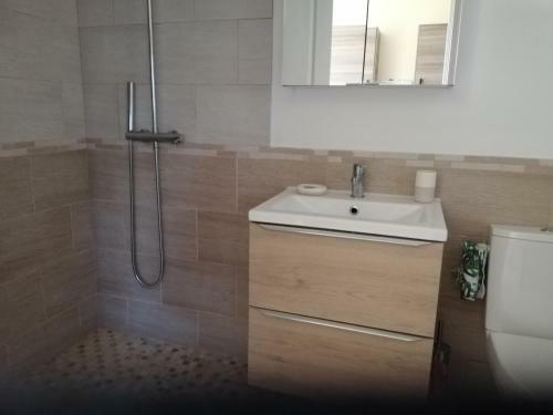 Captivating 2-bed House In Saint-leger-magnazeix