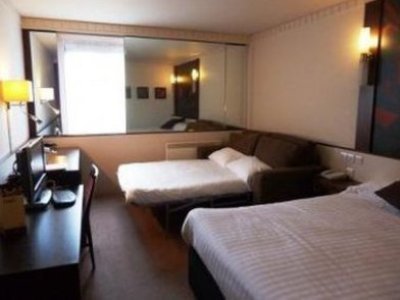 Hotel Ramada Glasgow Airport