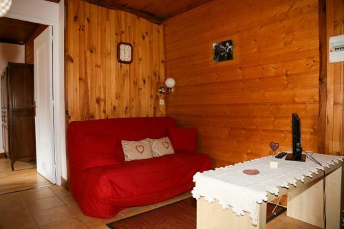 Apartamentos Gites L'�pilobe