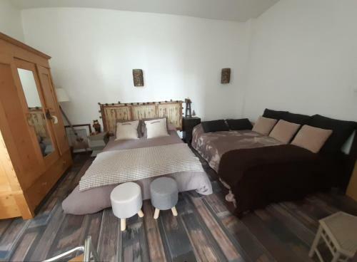 Maison Atypique Dans Cit� M�di�vale