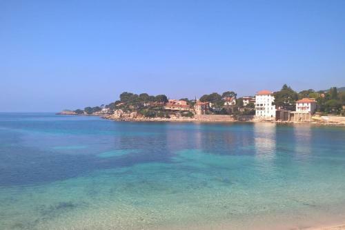 Nice Apartment For 4 Near The Sea