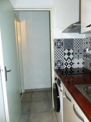 Nice Apartment For 4 Near The Sea