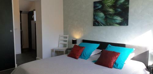 Clos Du Grand Ch�ne - La Villa -