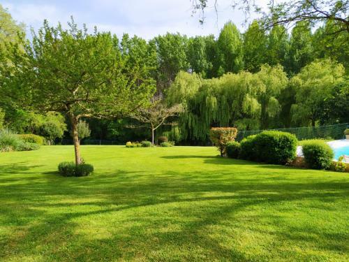 Bed & Breakfast La Ferme D'aigurolles