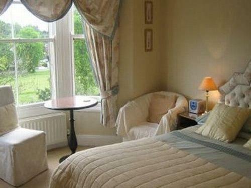 Bed & Breakfast Stepping Stones