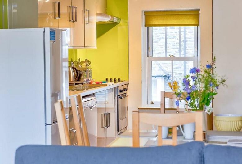Howgills Guest House & Apartments
