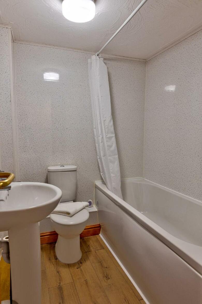 Howgills Guest House & Apartments
