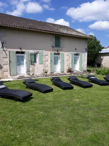 Hostal H�tes De L'isle