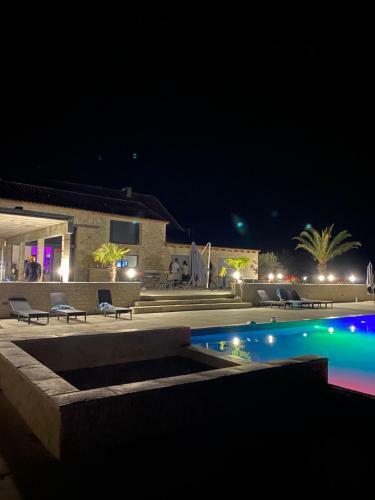 Hostal Suite Privative Jacuzzi Sauna de La Villa Del Castagnol