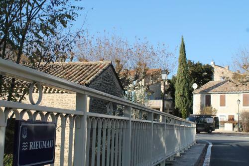Maison Sous Les Platanes