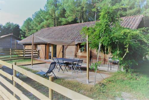Les G�tes Du Grand Ch�ne
