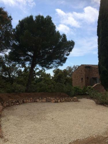 Hostal A L'or�e Du Bois