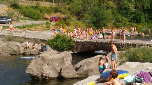 Gites Les Eaux Claires