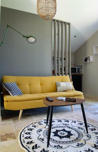 Maison Moderne Climatis�e En Bordure de Campagne