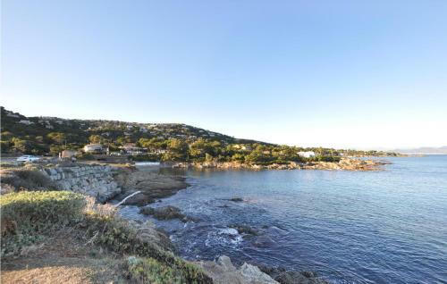 Nice Home In Roquebrune-sur-argens With 2 Bedrooms