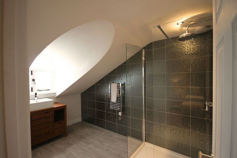 Andover House Hotel & Restaurant