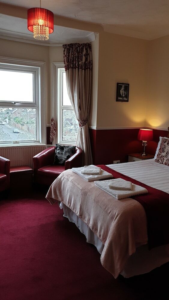 Hostal All Seasons Guest House