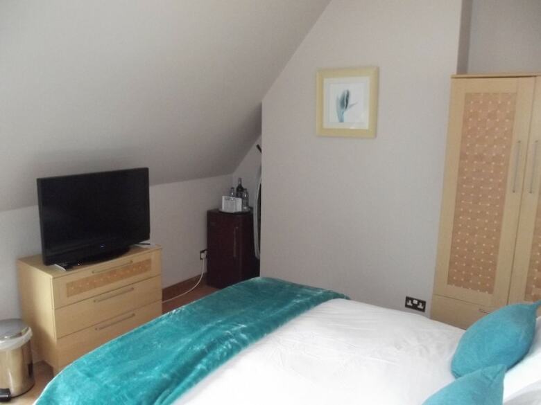 Hostal Beaumont House
