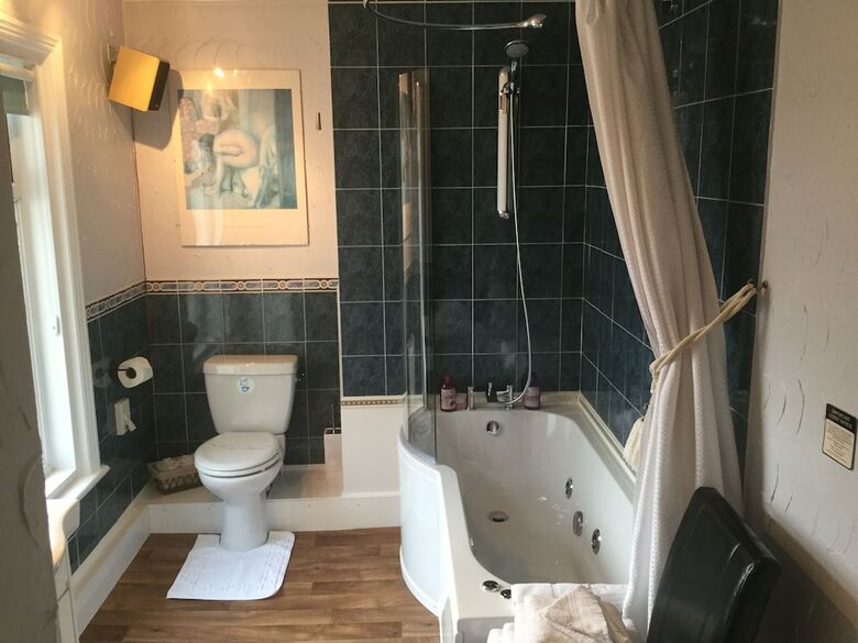 Hostal Beaumont House