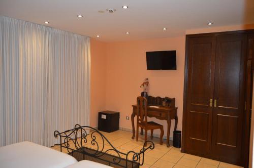 Hotel Parador De Canolich