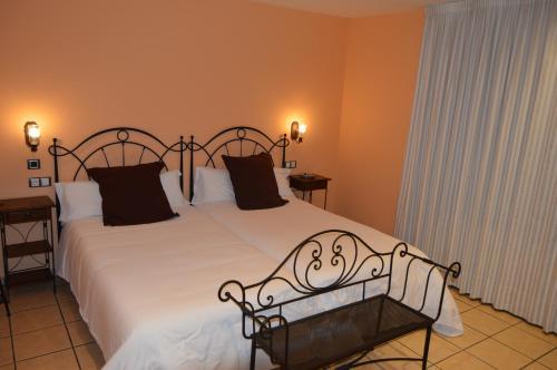 Hotel Parador De Canolich