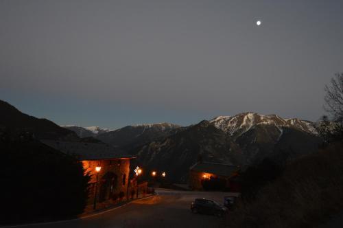 Hotel Parador De Canolich