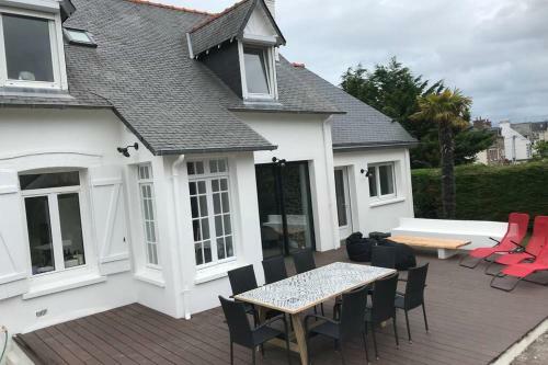 Maison Vue Mer Proche Commerces Plages Et Sentier Douanier