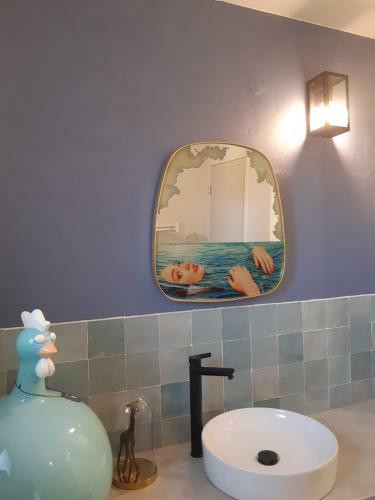 Hostal Remy A Dit