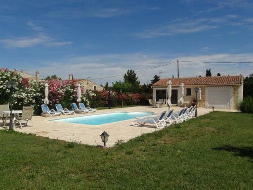 Apartamento Locations Des Alpilles
