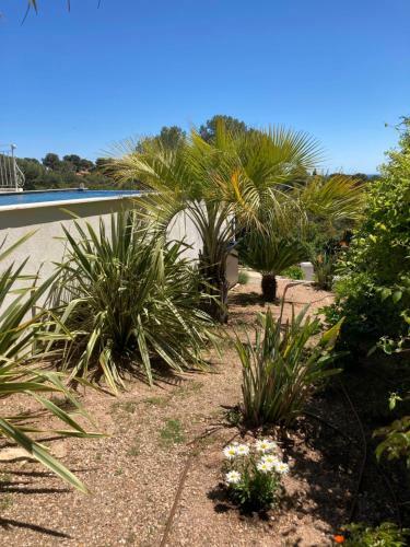 Hostal Villa Du Belv�d�re - La Chambre Mer