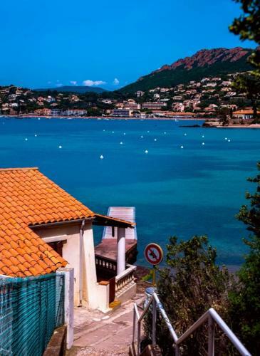 Villa Garden Level For 5 People With Sea View