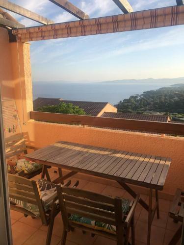 Apartamento Apt With Swimming Pool 500m From The Beach