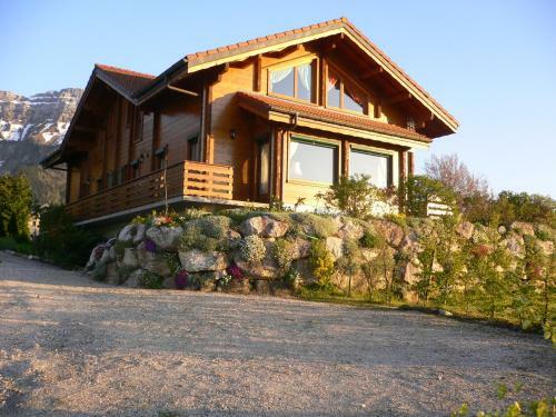 Bed & Breakfast Chalet Les Aigles