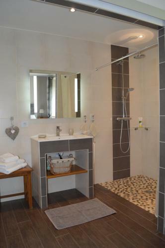 Bed & Breakfast Le Logis Des Langrottes