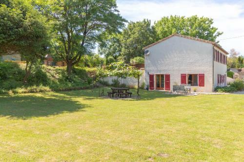 Les Quatre Filles - Entire 2 Bed Apartment