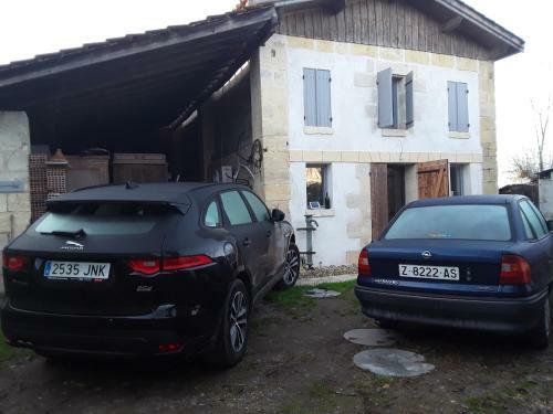 Bed & Breakfast Au V�lo Dans L'arbre