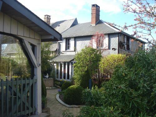 Hostal Au P'tit Jardin