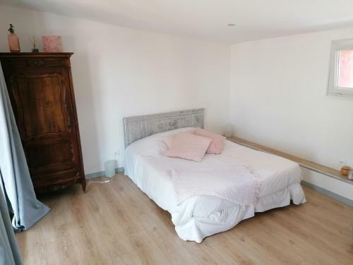 Hostal �tape 85