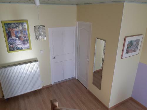 Hostal Village De Vie