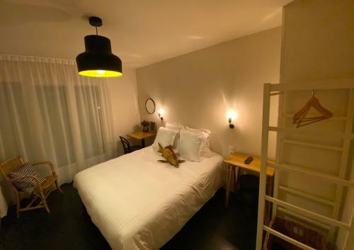 Hotel H�tel Les Bains