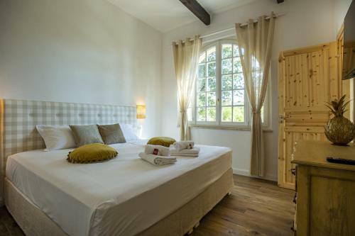 Posada The Edwards Suites