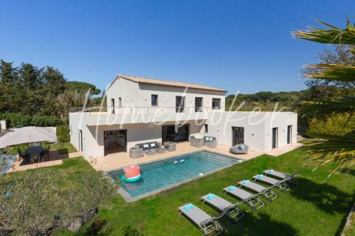 Villa Era Homebooker