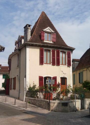 Bed & Breakfast Aux Rosiers