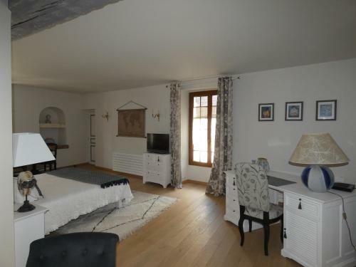 Le Logis St Pere
