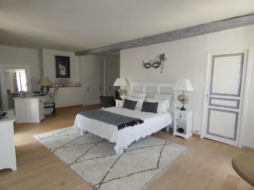 Le Logis St Pere