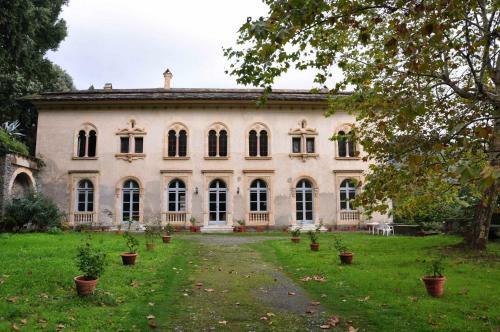 Ch�teau Cagninacci B&B