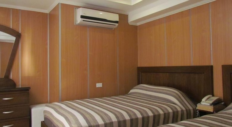Hotel Roma Plaza